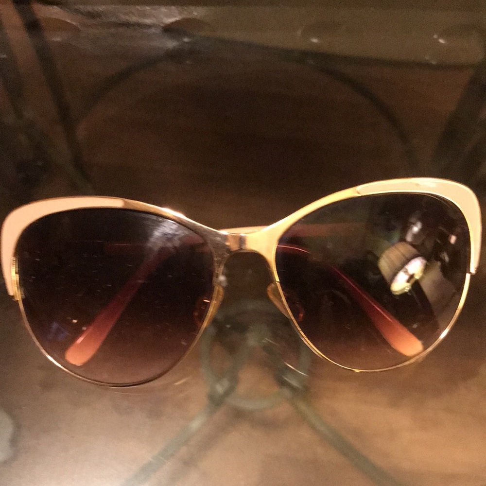 Sunglass Bundle!!! - image 2